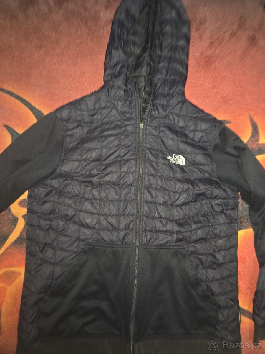 The North Face Hybrid series bunda vel .L stav 8/10 ,sta