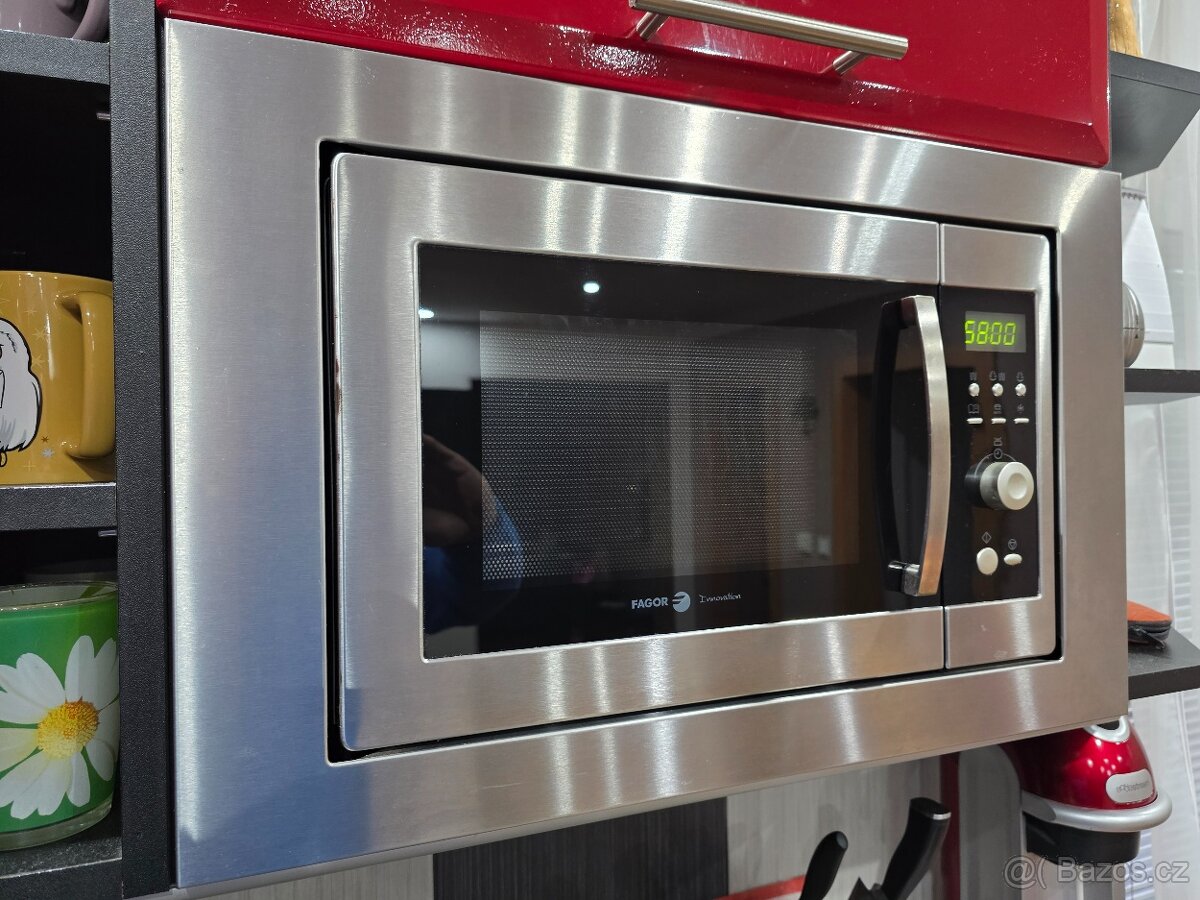 Mikrovlnná trouba Fagor