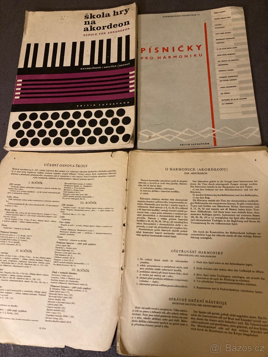 Škola hry na akordeon