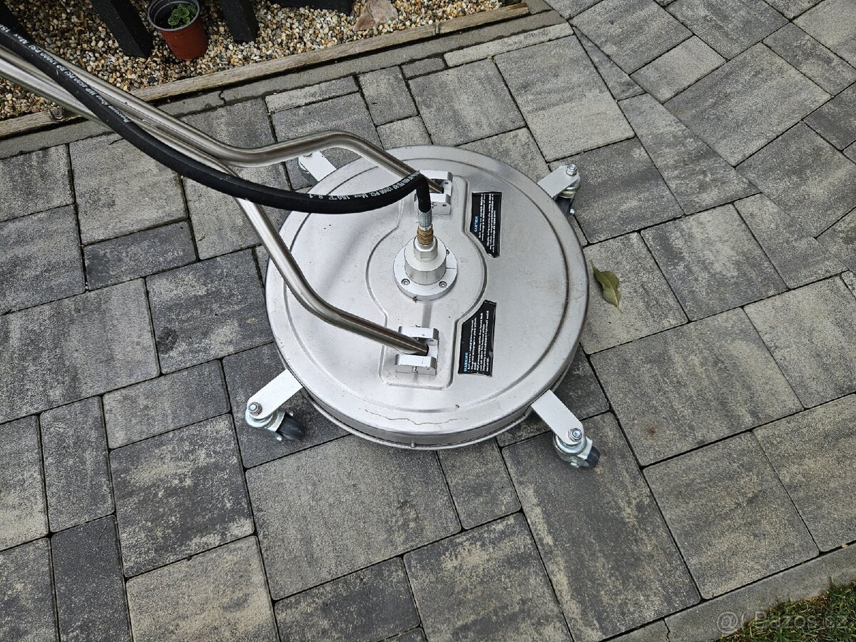 Wap čistící kartáč na dlažbu. Profesionalni