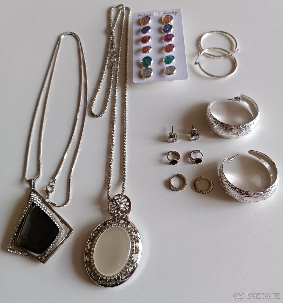 Bižuterie mix stříbrná