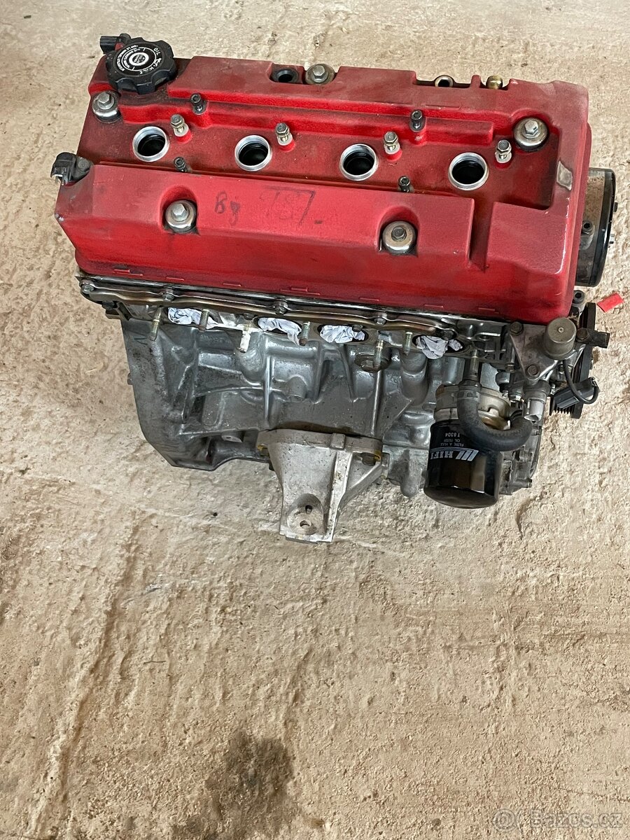 Motor Honda S2000