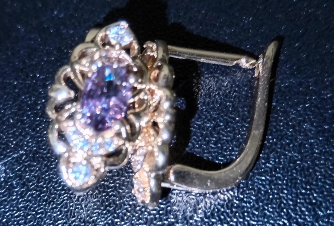 Krásné decentní náušnice