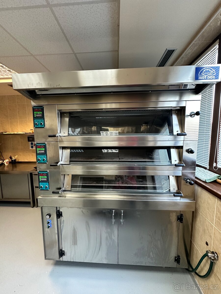 Modulární profesionální pec včetně kynárny