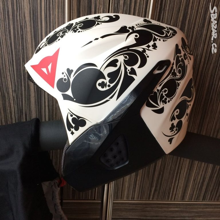 kevlarová lyžařská helma DAINESE vel.XL 61cm