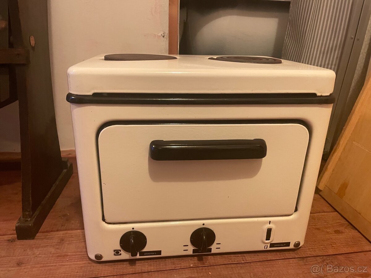 Retro elektrická trouba
