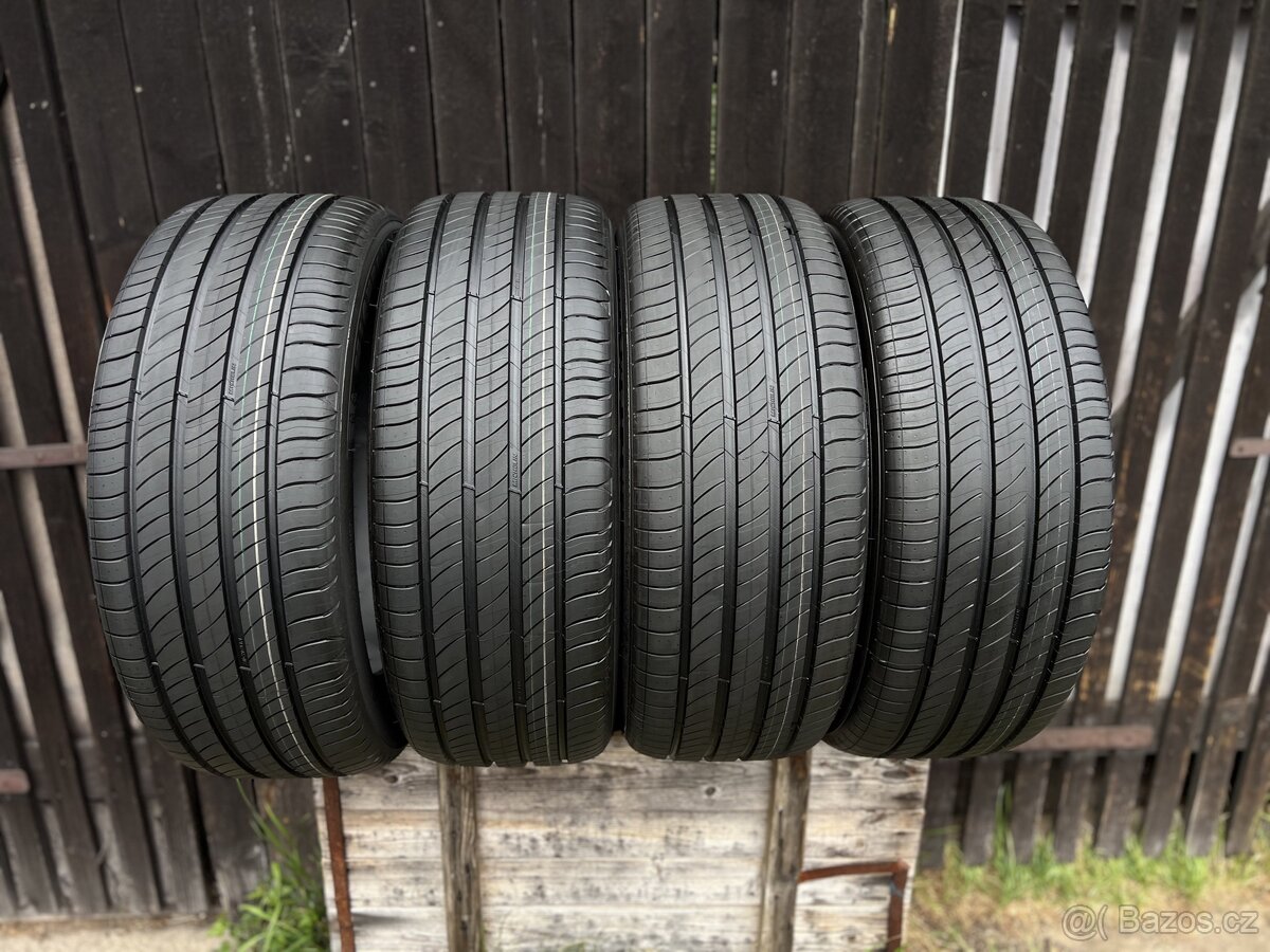 235/50 R19 103V Michelin letní pneu