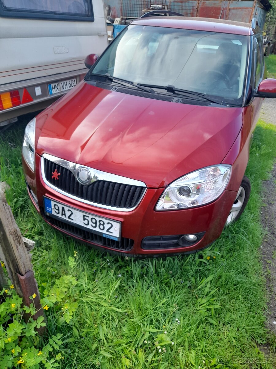 Škoda Fabia 2, kombi 1.6 benzín