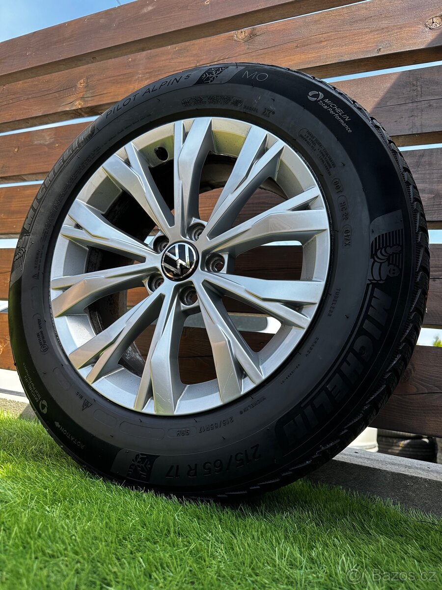 Alu kola 5x112 r17 s pneu (tig40)