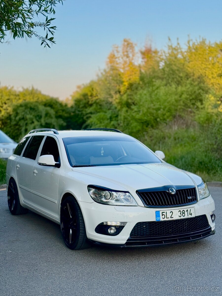 Prodám Škoda Octavia 2RS veškeré závady jsou v inzerátu