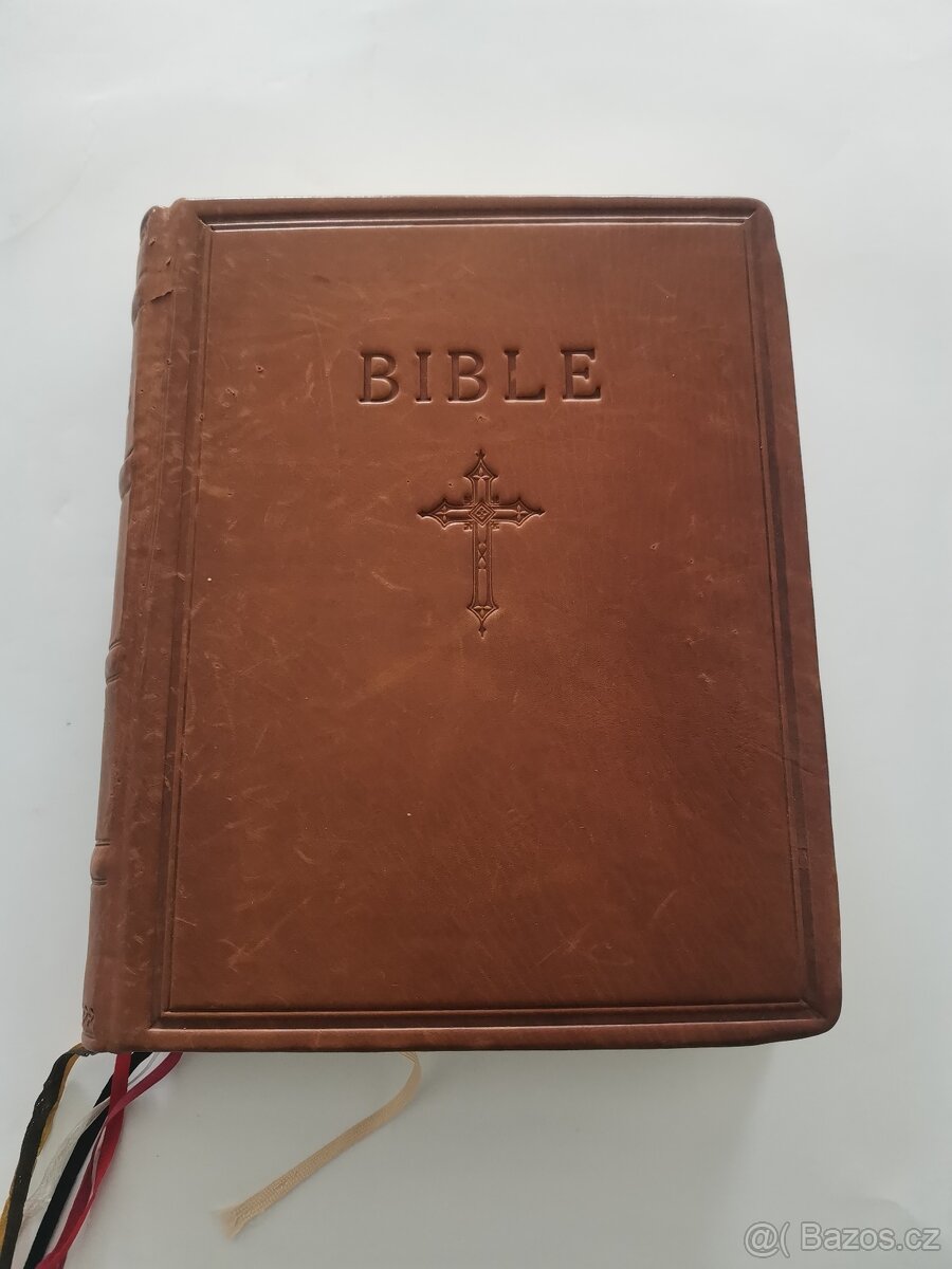 BIBLE - vázaná v pravé telecí kůži NAPA