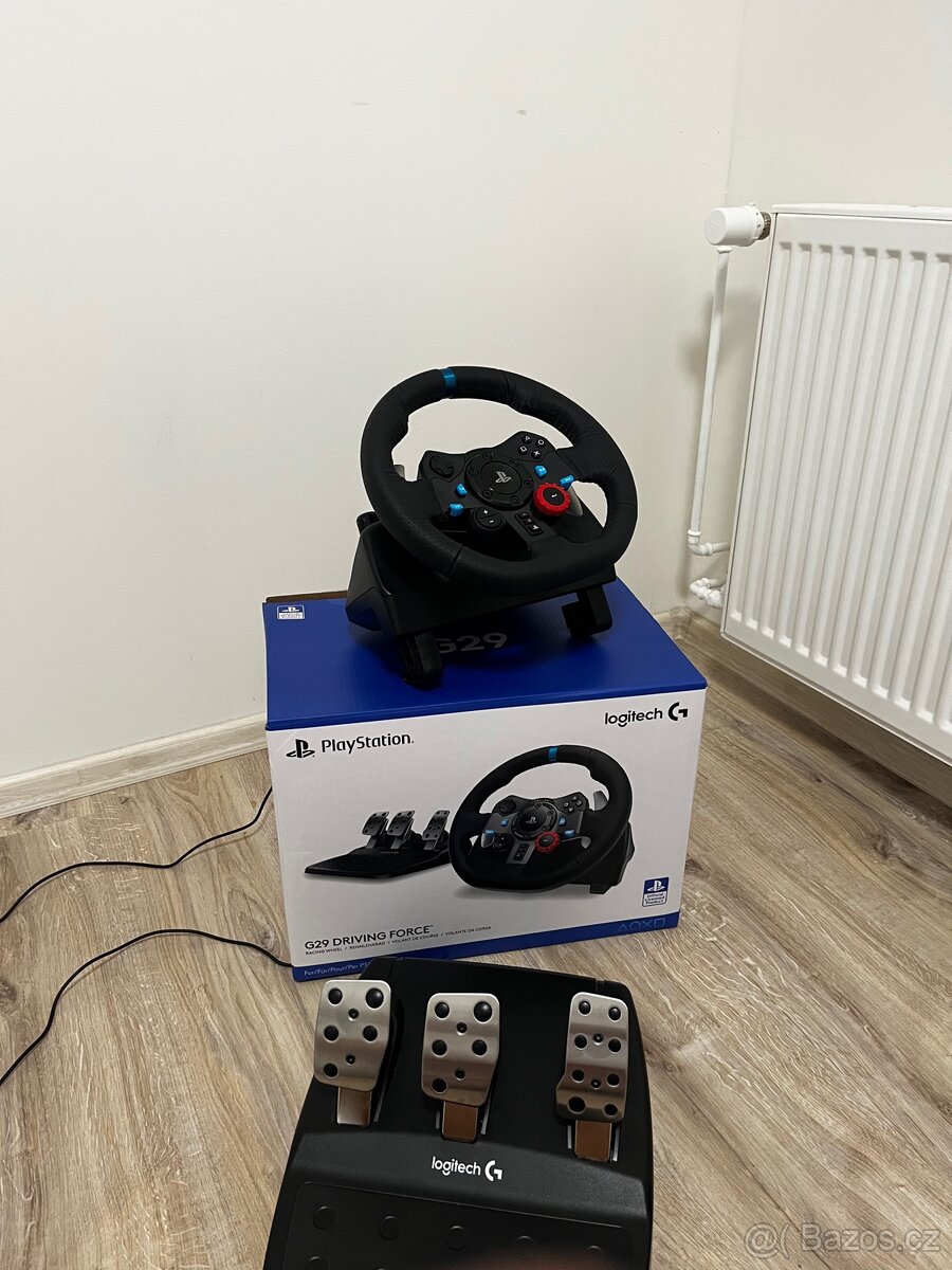 🏁 Prodám Logitech G29 + pedály – JAKO NOVÉ, záruka 2 roky 🏁