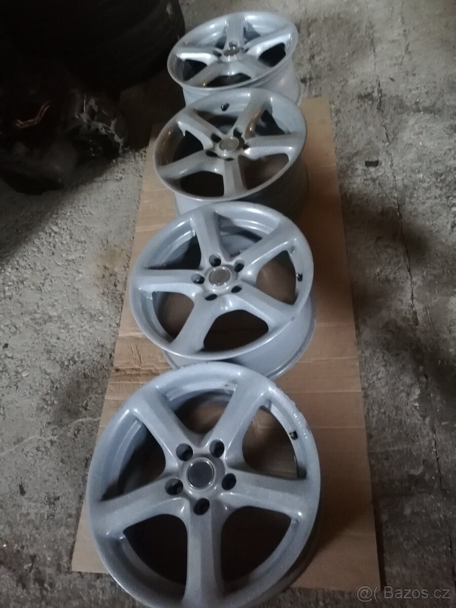 Alu kola 7Jx16H2 ET 40 5x110 R16