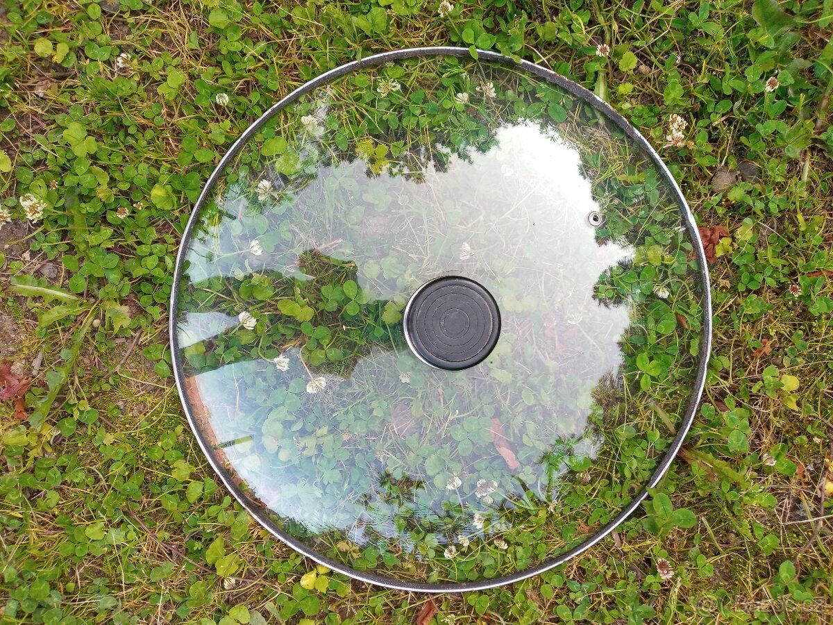 Skleněná poklice 40 cm