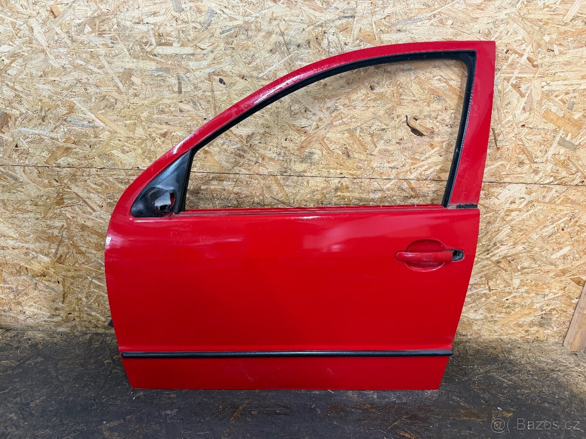 LEVÉ PŘEDNÍ DVEŘE ŠKODA FABIA 1 FACELIFT