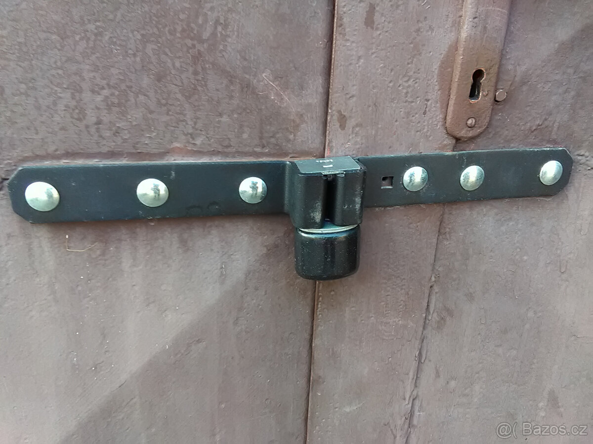 Pronájem garáže v Kolíně 2