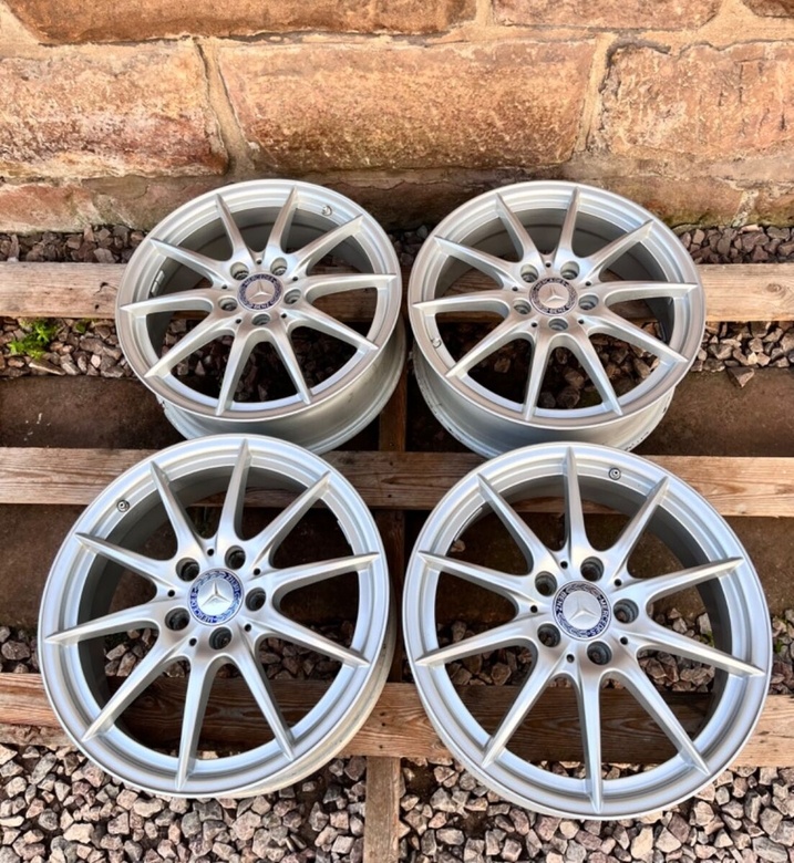 5x112 R17 originál alu Mercedes A B CLA