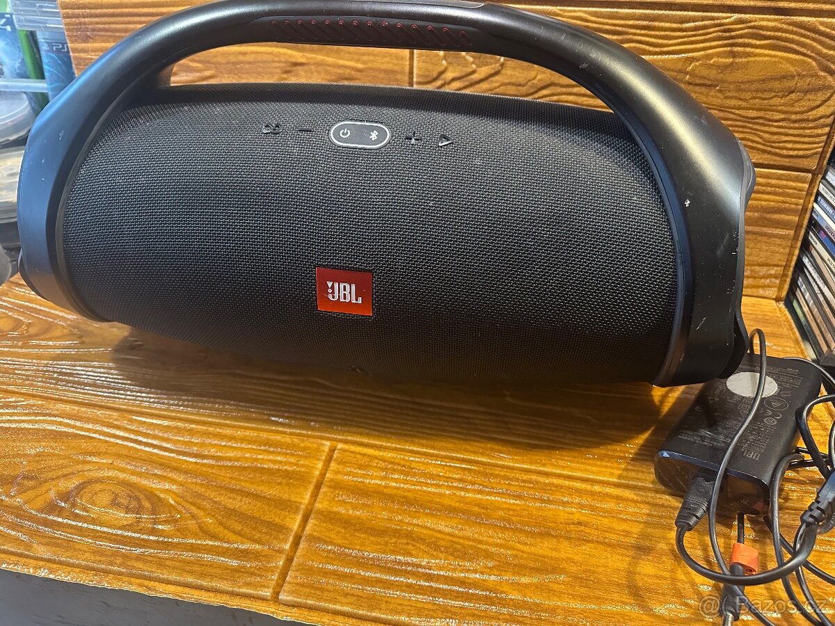 Prodám kvalitní reproduktor JBL Boombox 2