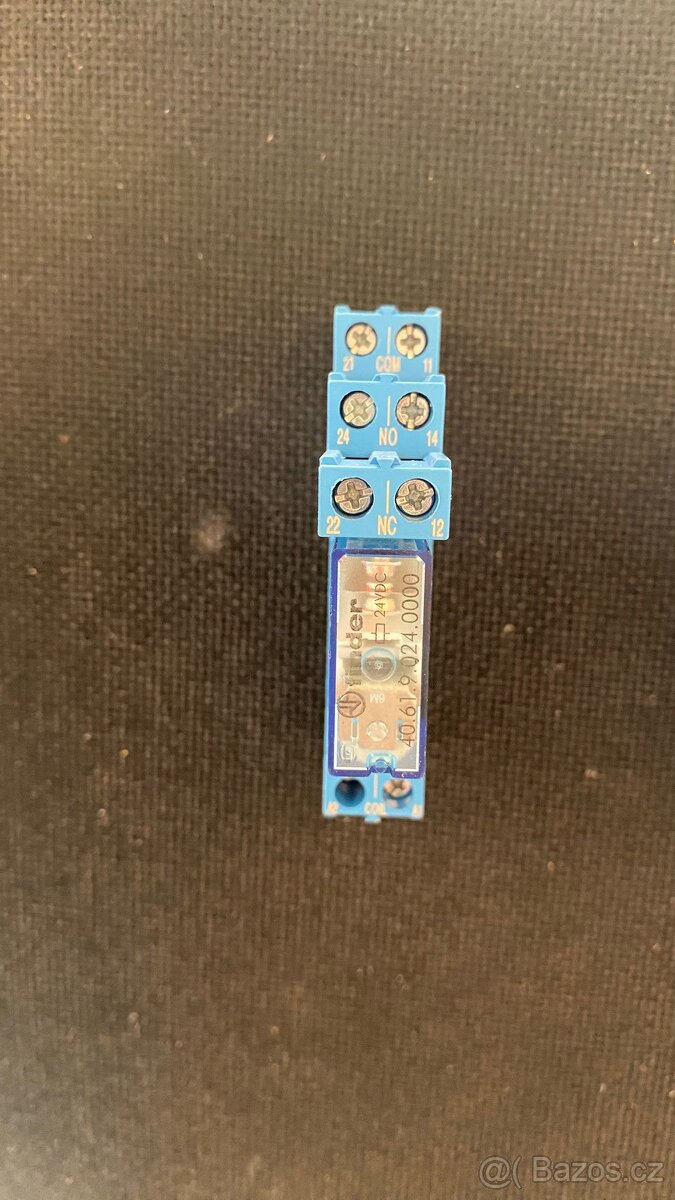 ✅ Relé Finder 40.61.9.024.0000 s paticí (24V DC)