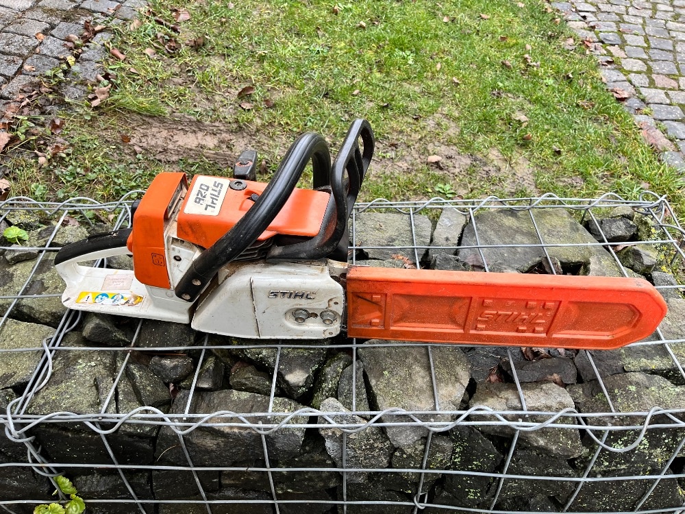 kvalitní pila Stihl 026