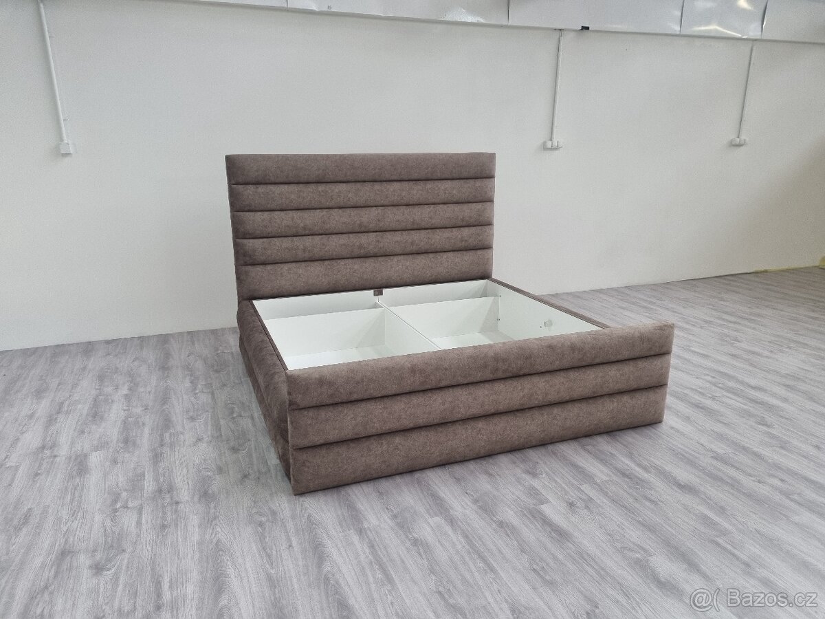 Čalouněné postele