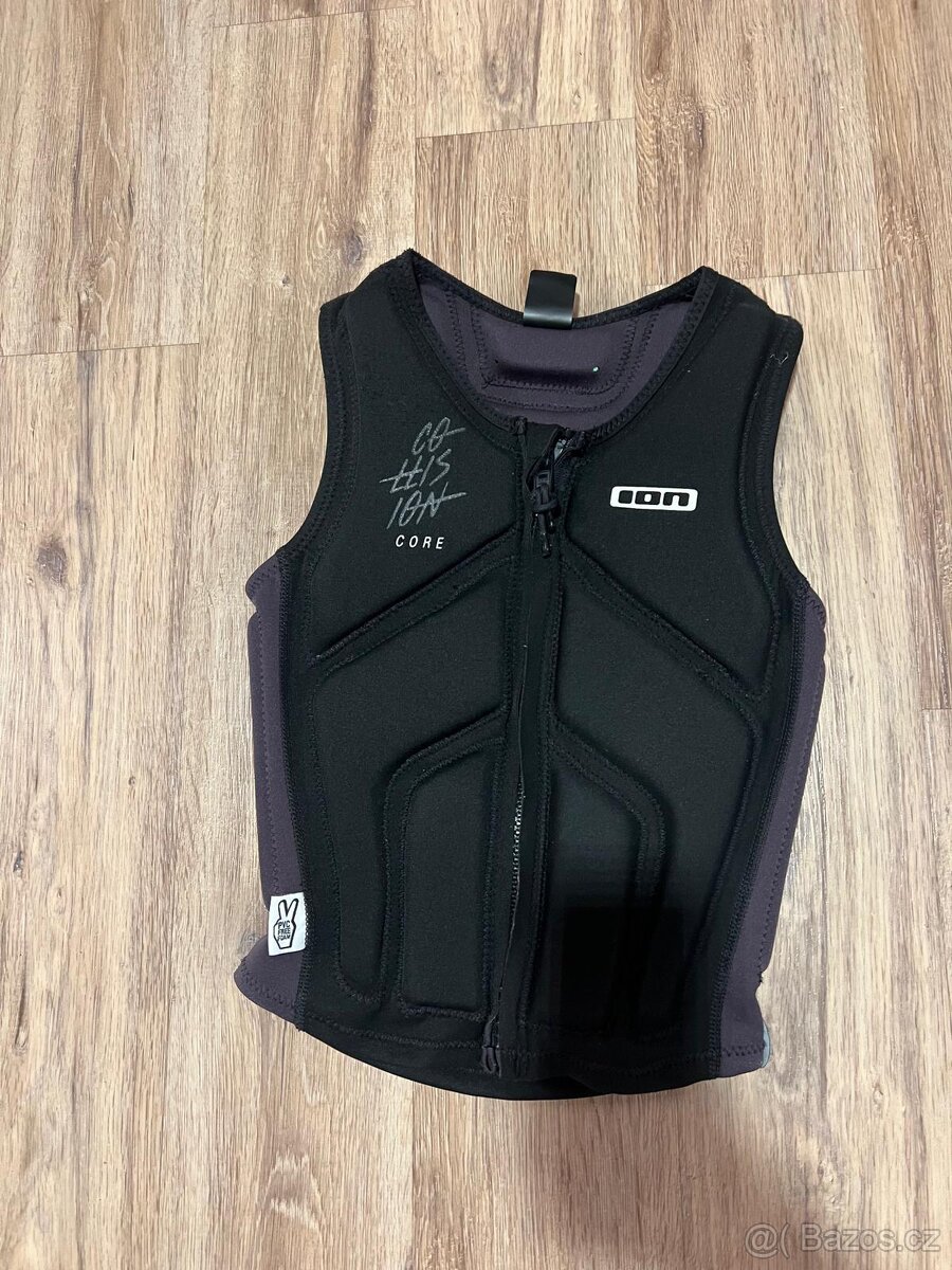 Vodní vesta ION