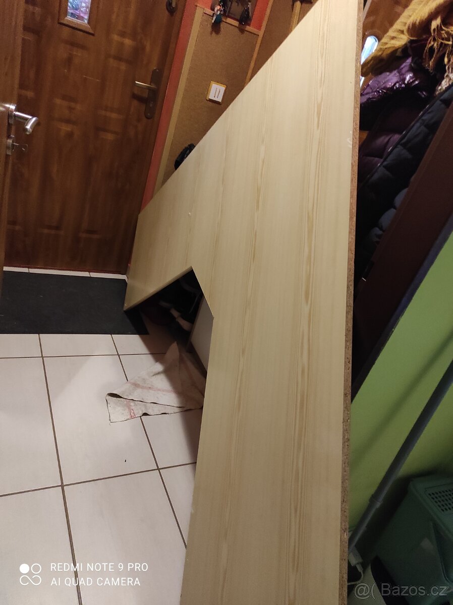 Psací stůl rohovy + 2x stolky