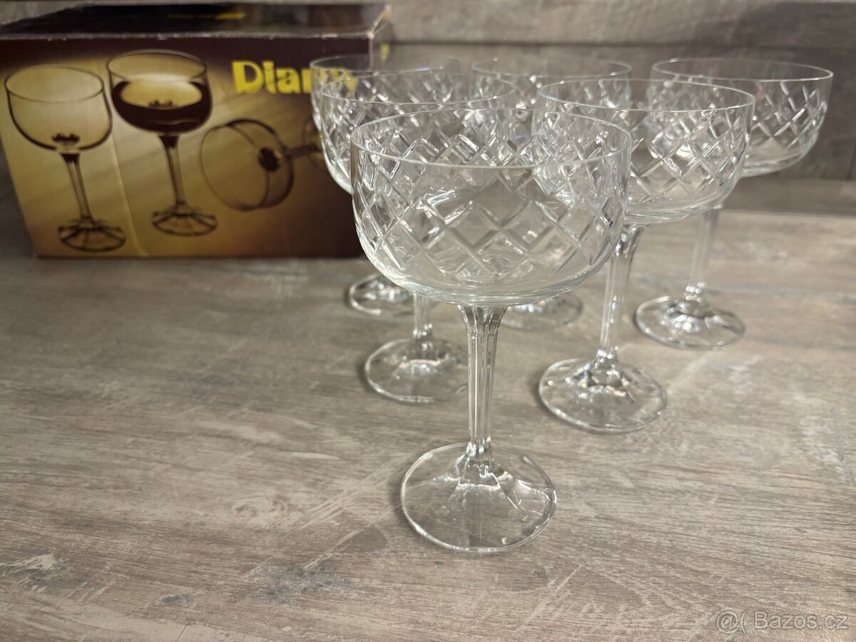 Retro skleničky Diana