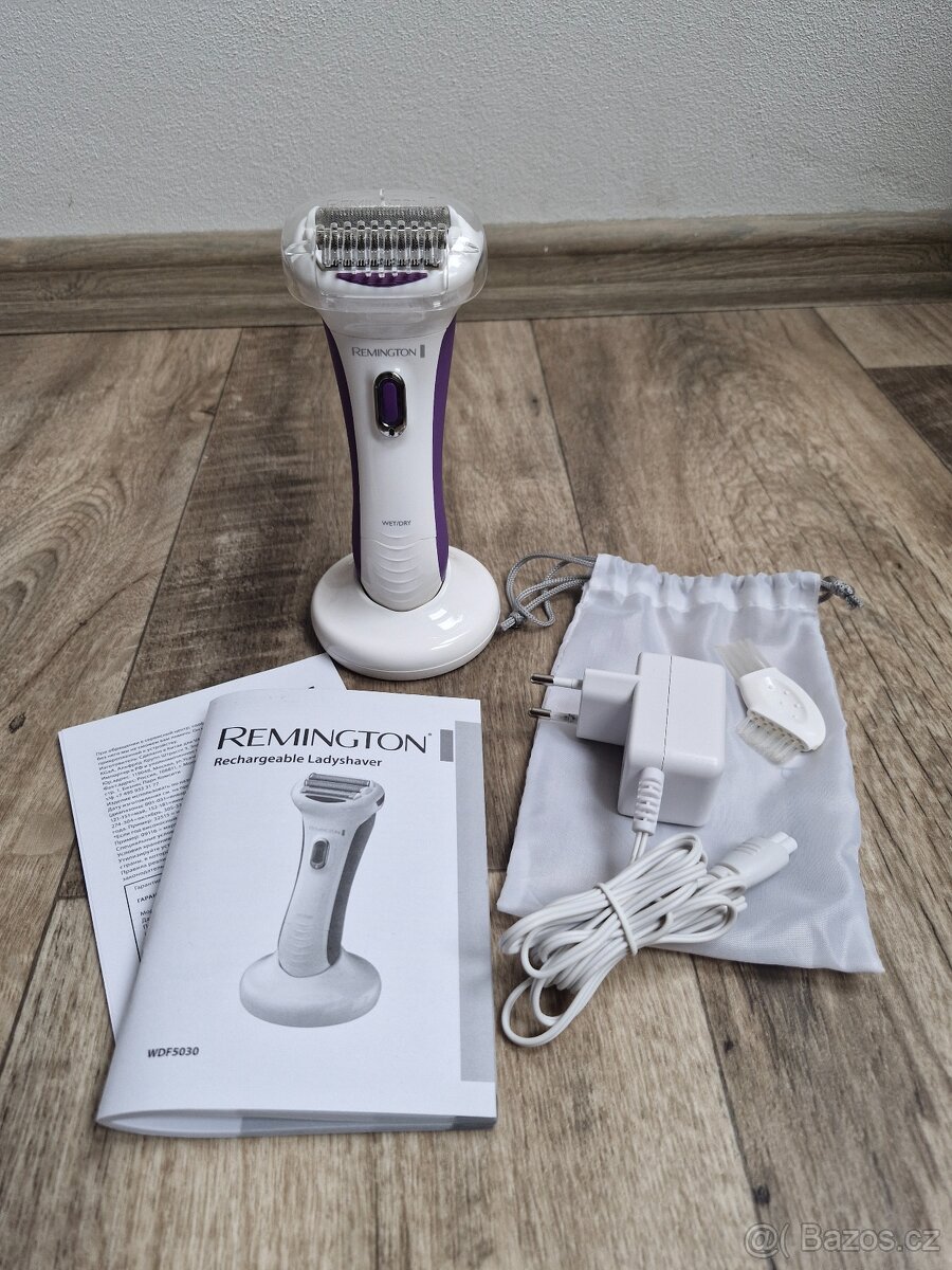 Dámský holící strojek