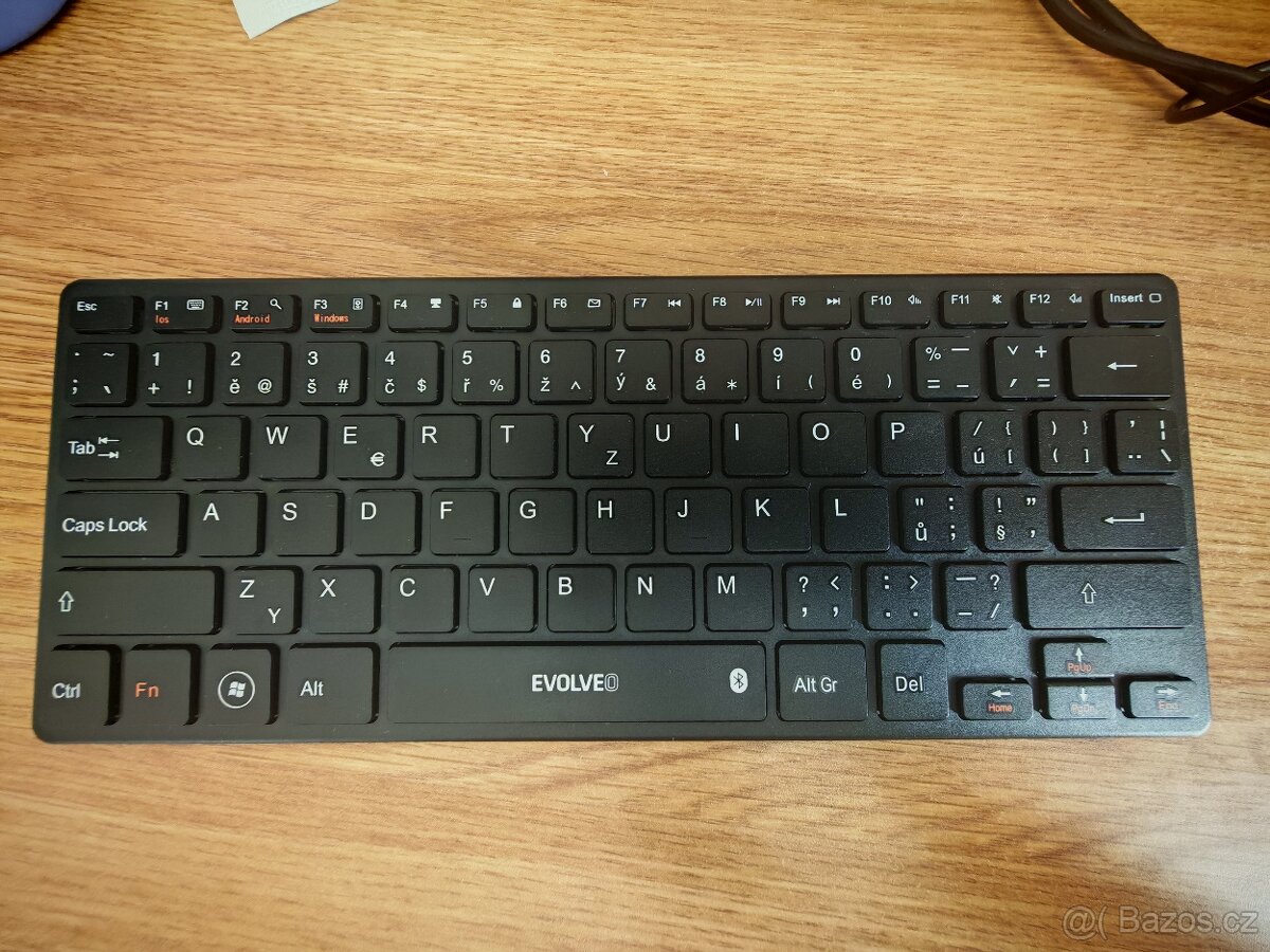 mini klávesnice EVOLVEO WK29B pro tablet nebo tel.