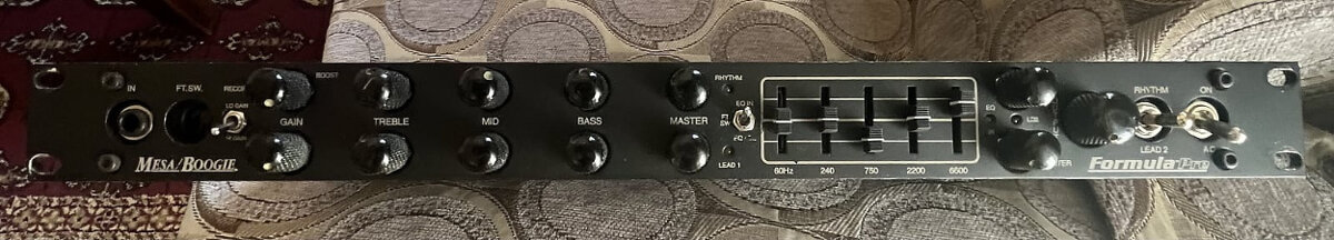 Prodám rackový lampový preamp MesaBoogie Formula Pre