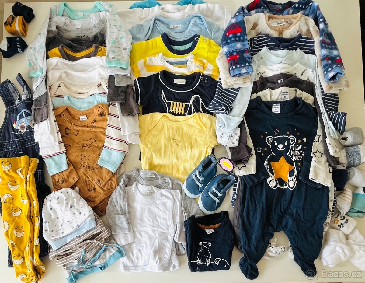 Velký set oblečení pro miminko, vel. 50, 56, 62 - rezervace