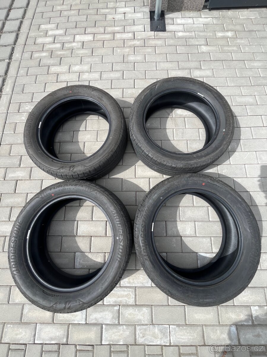 Pneu Bridgestone Turanza 005A 215 55 R18 95H