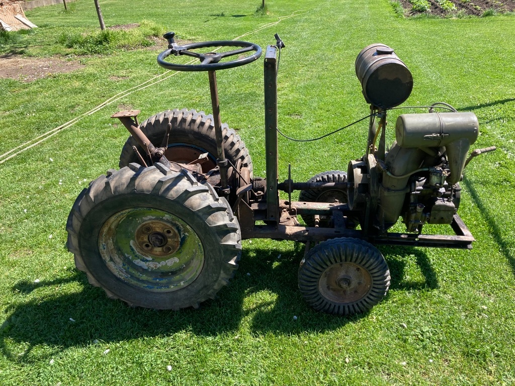 Minitraktor PF62