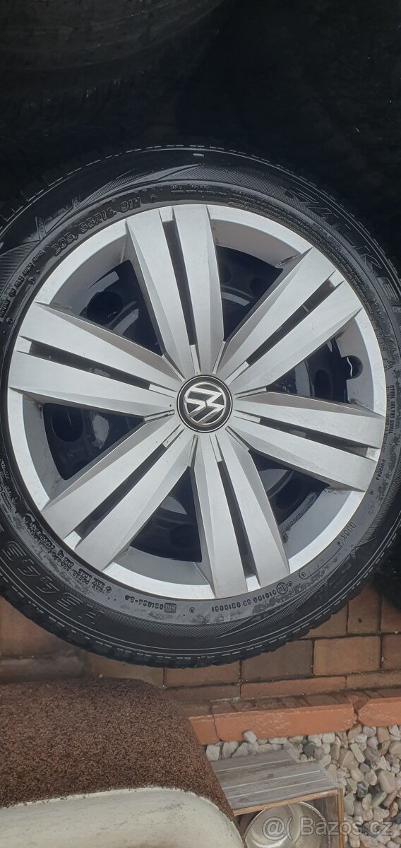 Poklice, originální kryty kol VW Touran 7 5TA601147 R16