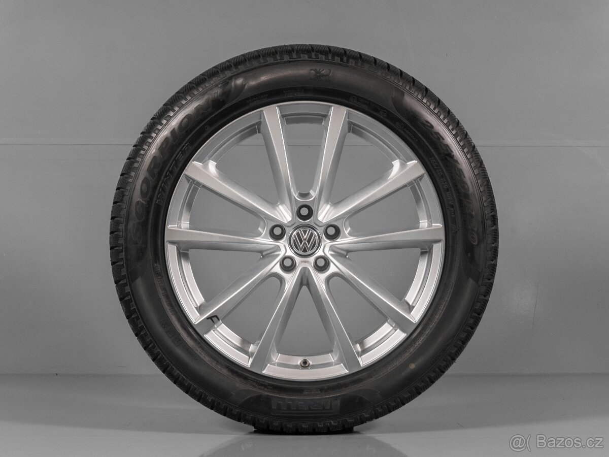VW ATLAS, TERAMONT ORIG. R20 ZIMNÍ 255/50/20 5x112 (2313B)
