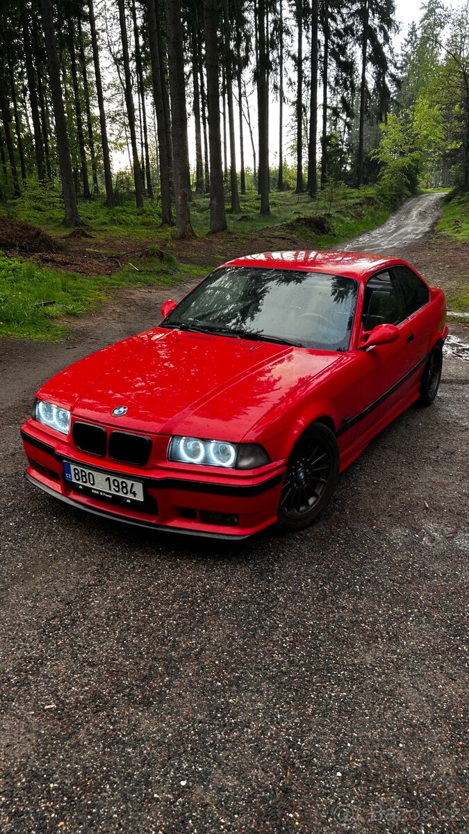 BMW e36 328i coupe