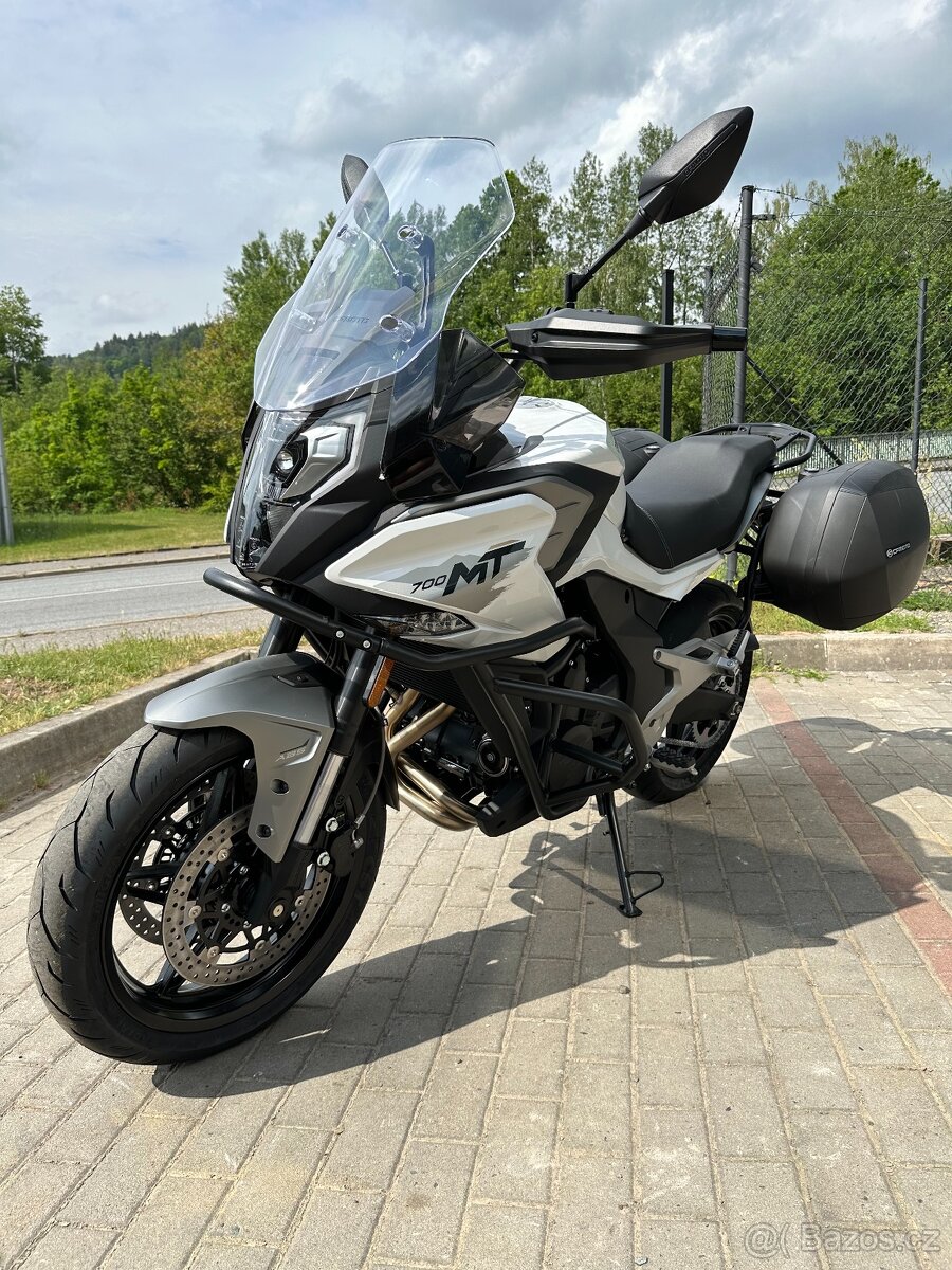 CFMOTO 700MT Premium - Skladem