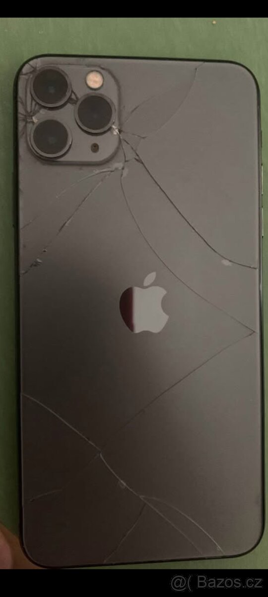 iPhone 11 pro max 256