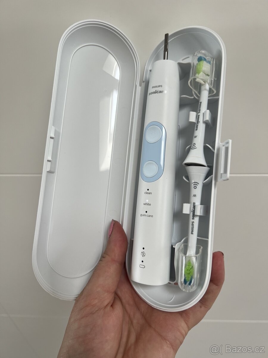 Elektricky kartaček Philips Sonicare 5100