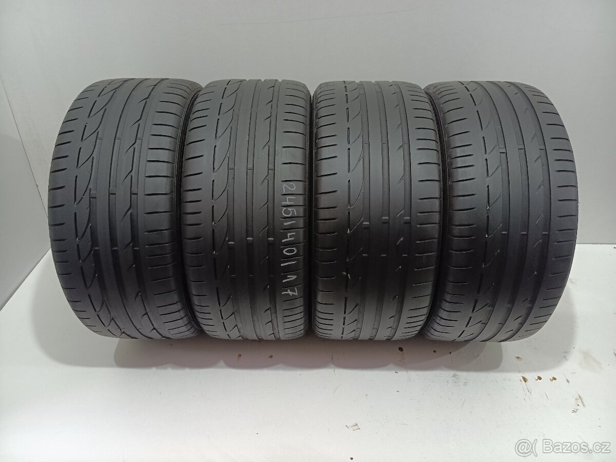 Letní pneu 245/40/17 Bridgestone