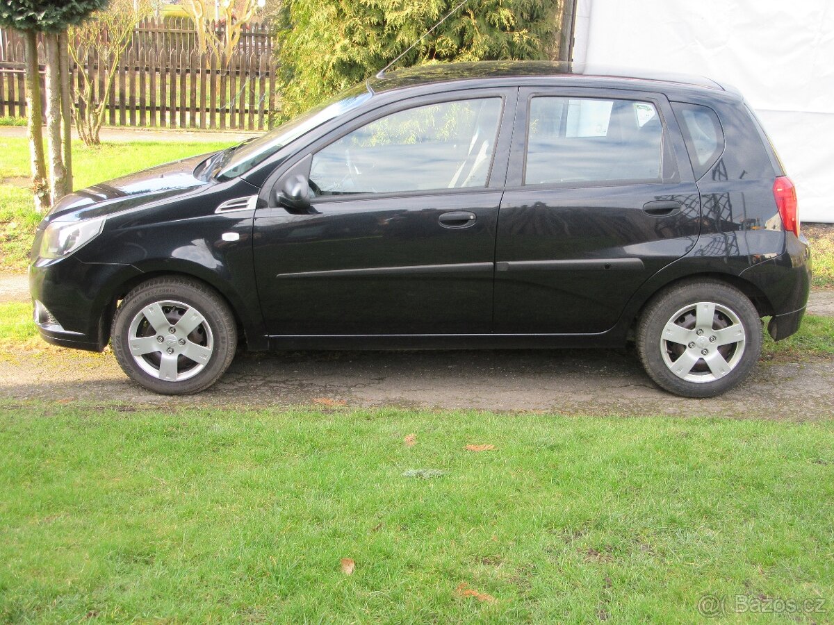 AVEO 1.2 62KW r.v.2011 koupen nový v čr.