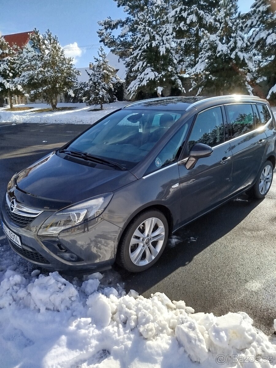 Opel Zafira c
