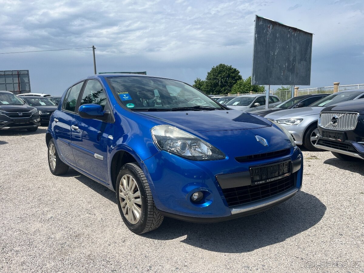Renault Clio 1.2i 55kw, serviska, klima