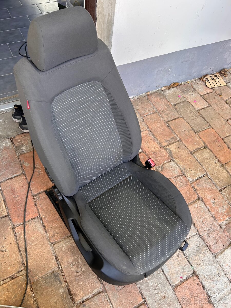 Sedačky Seat Altea