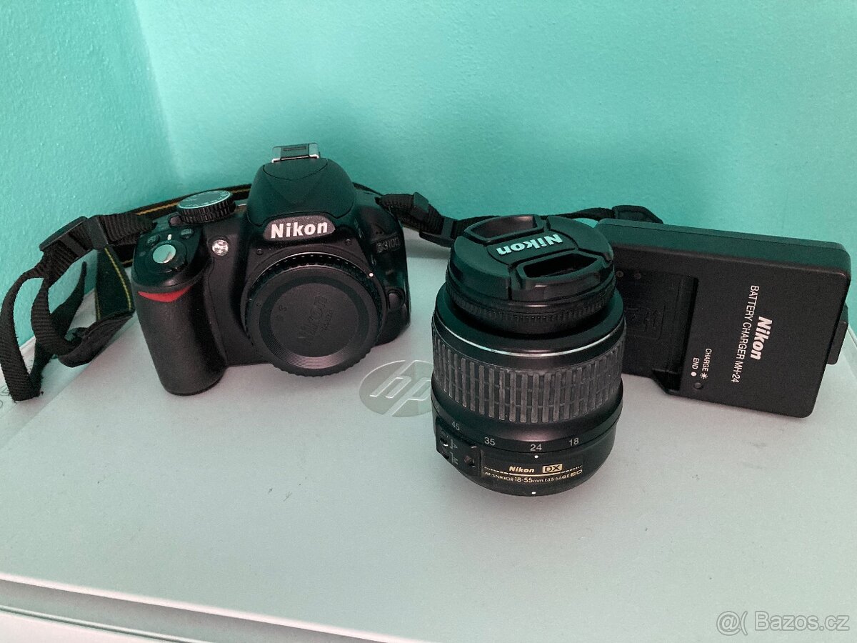 Nikon D3100 s jedním objektivem