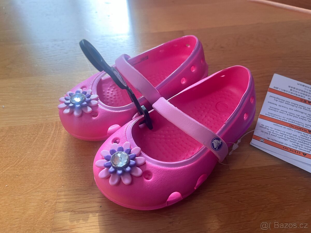 Crocs balerínky Keeley Petal Charm vel. C5 (EUR 20/21)