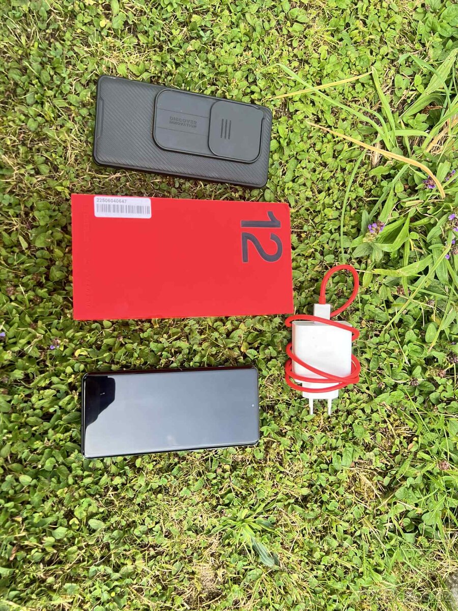 Vymenim/prodam Oneplus 12 -12/256gb