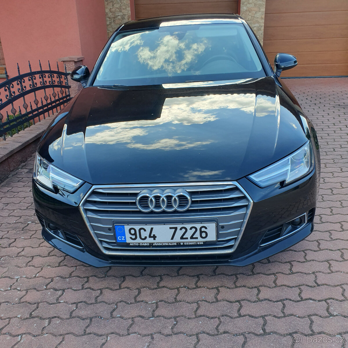 AUDI A4 - Limusine