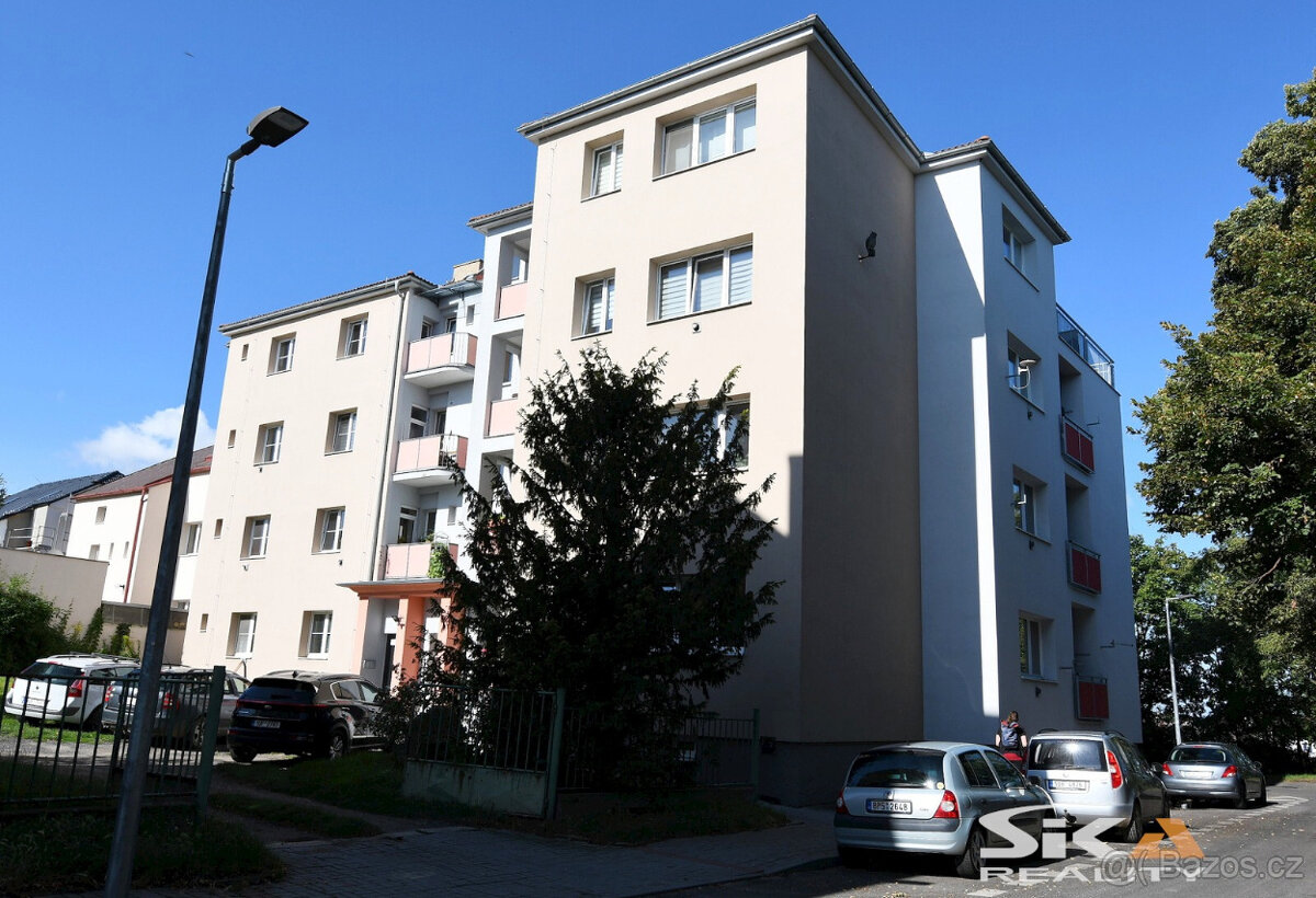 Prodej cihlového bytu 3+kk s lodžií, 73 m2